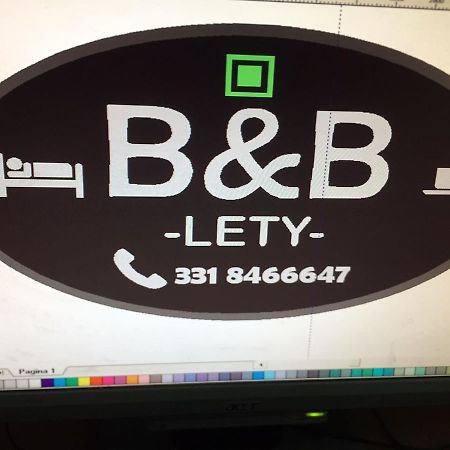 B & B Leti Battipaglia Luaran gambar