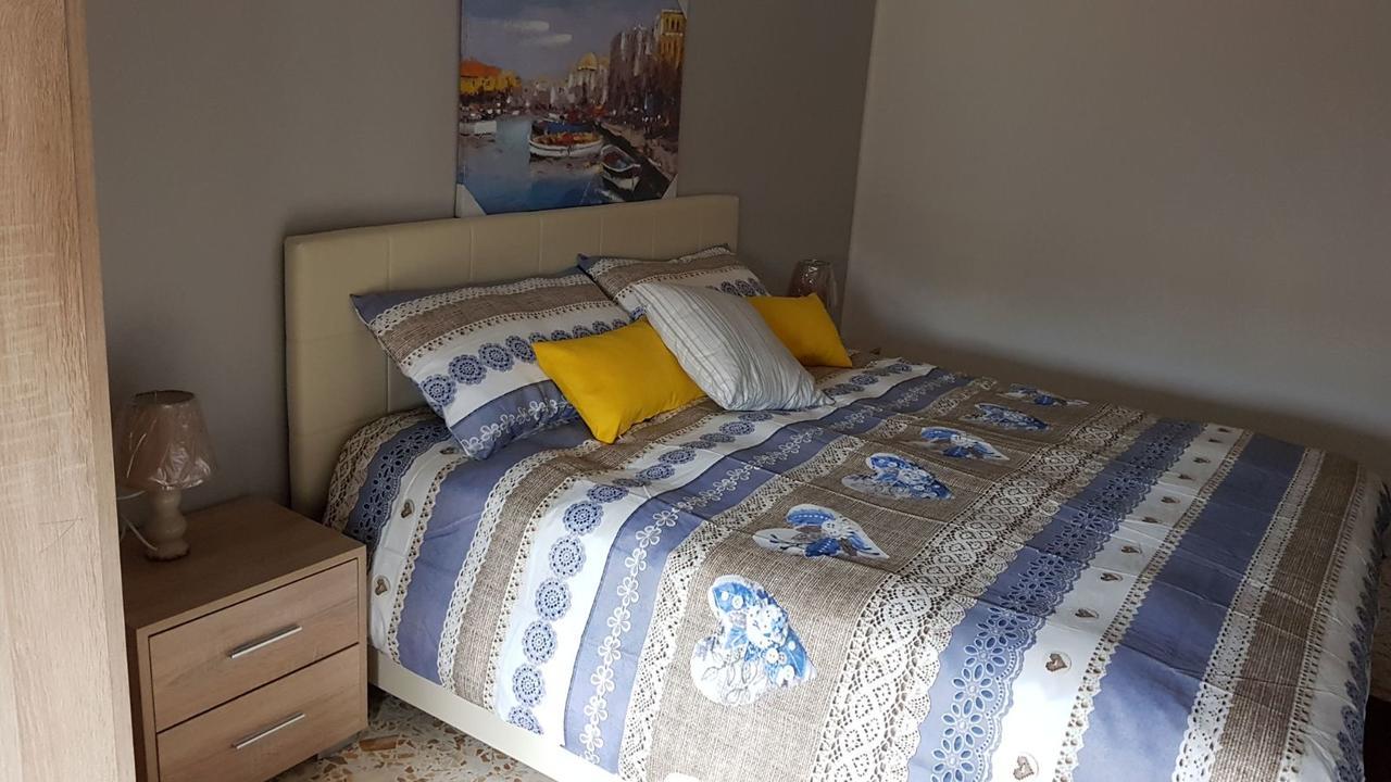 B & B Leti Battipaglia Luaran gambar
