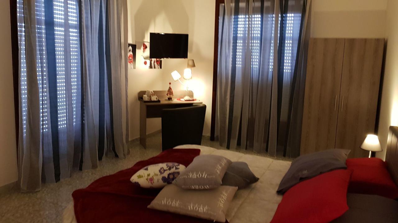 B & B Leti Battipaglia Luaran gambar