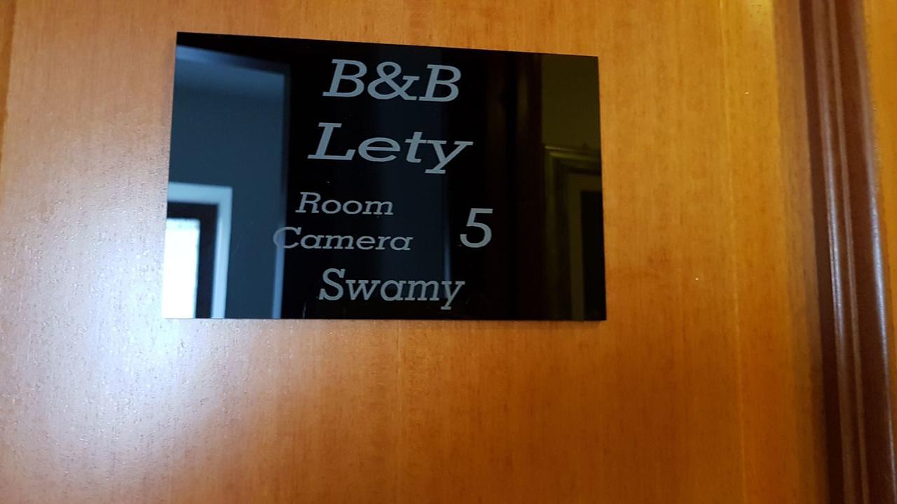 B & B Leti Battipaglia Luaran gambar