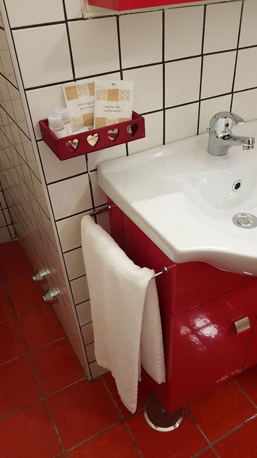 B & B Leti Battipaglia Luaran gambar