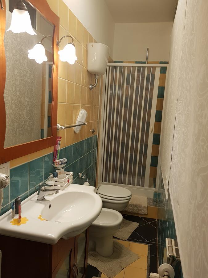 B & B Leti Battipaglia Luaran gambar