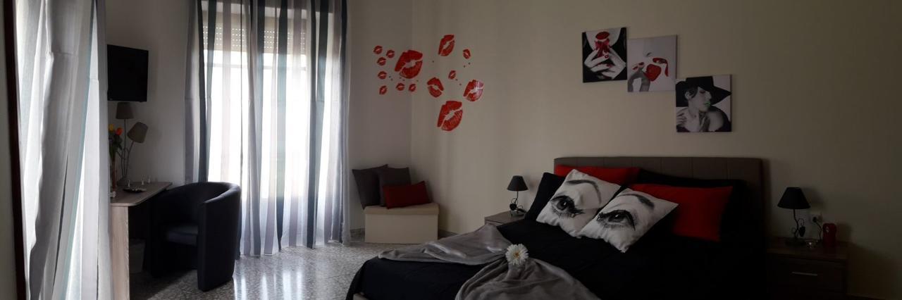 B & B Leti Battipaglia Luaran gambar